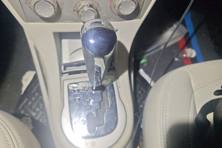 Used Citroen C-Quatre 2011 Sedan 1.6L Automatic Champion Edition Gear Lever