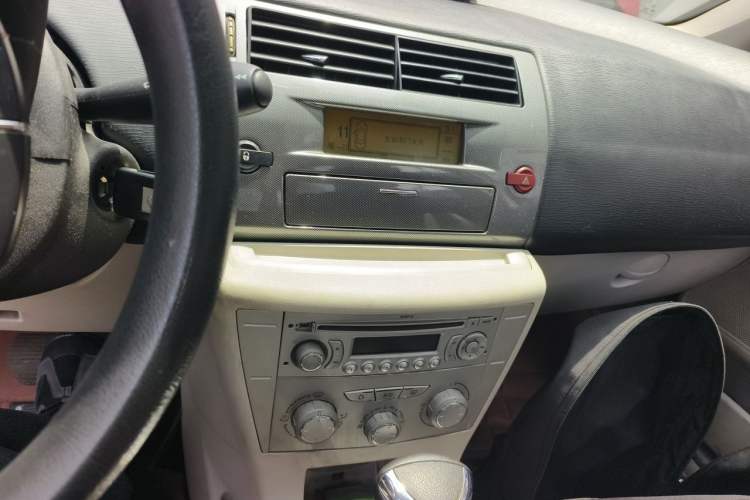 Used Citroen C-Quatre 2011 Sedan 1.6L Automatic Fashion Edition Audio And AC Panel