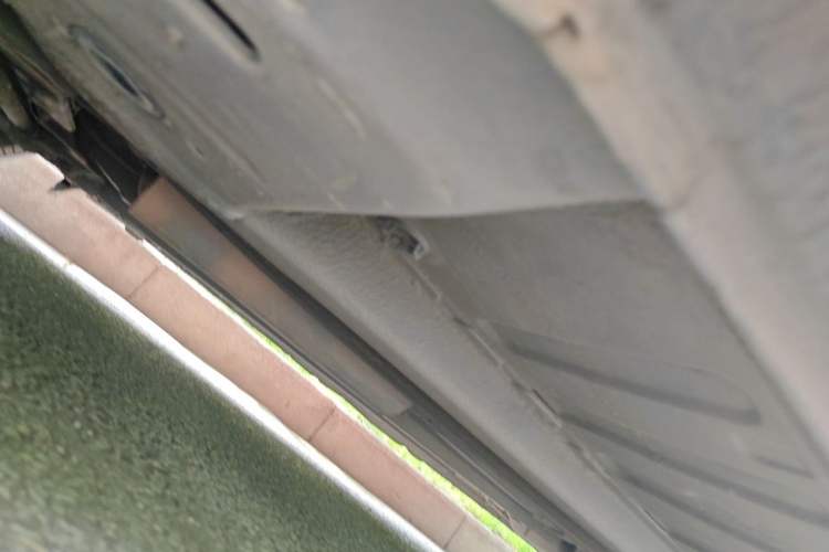 Used Citroen C-Quatre 2011 Hatchback 2.0L Automatic Jingya Model Chassis Front Left