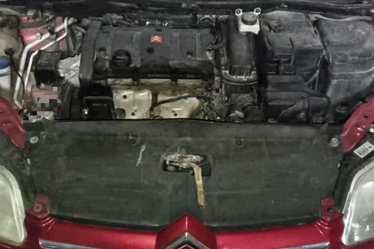 Used Citroen C-Quatre 2011 Hatchback 1.6L Manual XuanYa Model Engine Bay