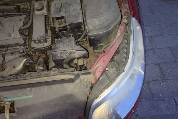 Used Citroen C-Quatre 2011 Hatchback 1.6L Automatic Champion Edition Engine Bay Left