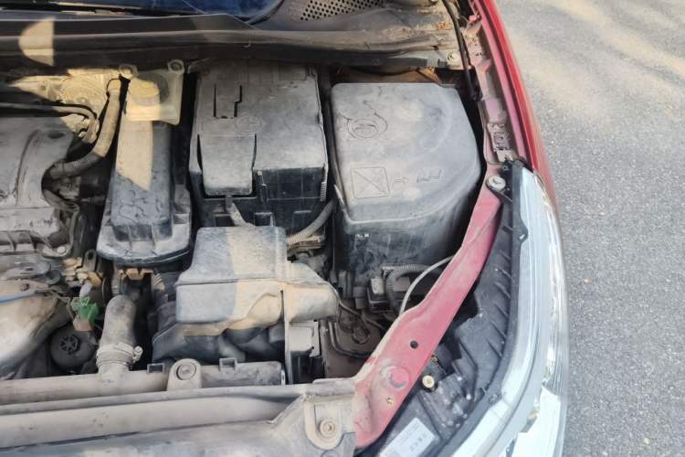 Used Citroen C-Quatre 2011 Hatchback 1.6L Automatic XuanYa Model Engine Bay Left