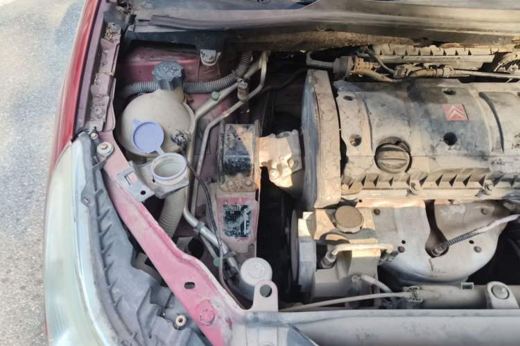 Used Citroen C-Quatre 2011 Hatchback 1.6L Automatic XuanYa Model Engine Bay Right