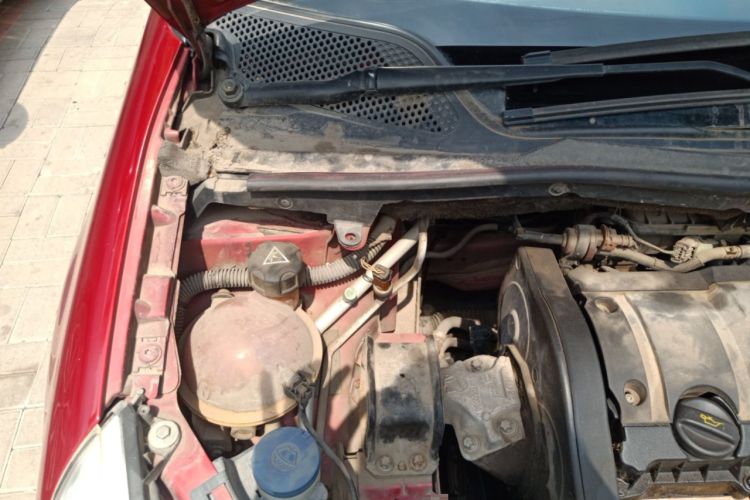 Used Citroen C-Quatre 2011 Hatchback 1.6L Automatic XuanYa Model Engine Bay Right