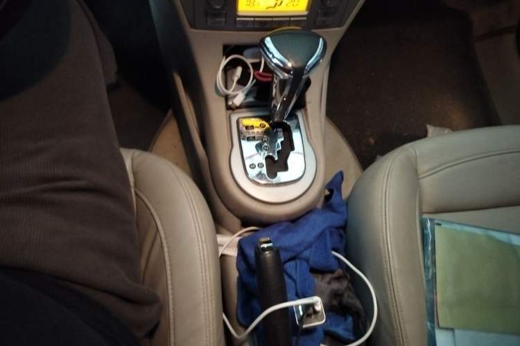 Used Citroen C-Quatre 2011 Hatchback 1.6L Automatic Yueya Model Gear Lever