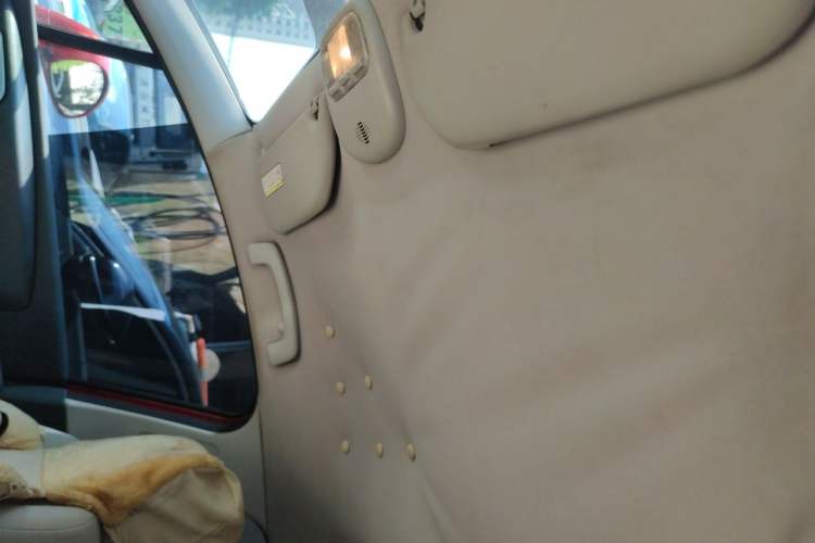 Used Citroen C-Quatre 2011 Sedan 1.6L Automatic Fashion Edition Headliner