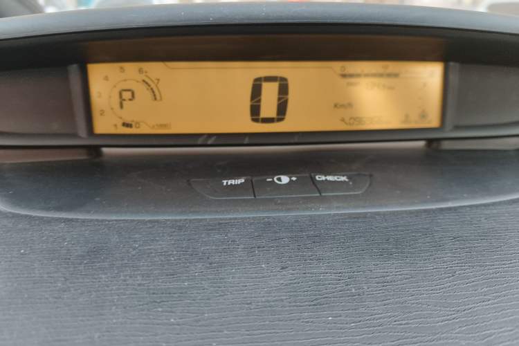 Used Citroen C-Quatre 2011 Hatchback 1.6L Automatic XuanYa Model Instrument Cluster