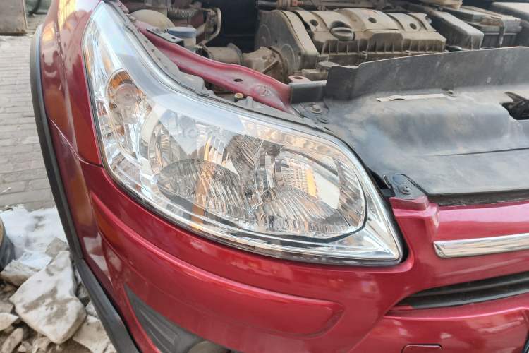 Used Citroen C-Quatre 2011 Hatchback 1.6L Automatic XuanYa Model Right Front Headlight