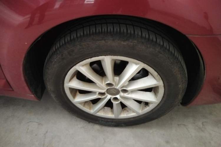 Used Citroen C-Quatre 2011 Hatchback 1.6L Automatic Yueya Model Right Front Wheel Hub