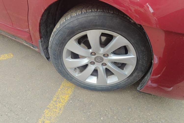 Used Citroen C-Quatre 2011 Sedan 1.6L Automatic Fashion Edition Right Front Wheel Hub
