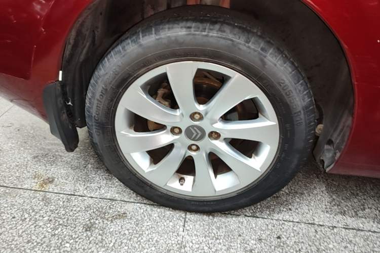 Used Citroen C-Quatre 2011 Sedan 1.6L Automatic Fashion Edition Right Rear Wheel Hub