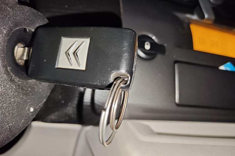 Used Citroen C-Quatre 2011 Hatchback 1.6L Automatic XuanYa Model Vehicle Key