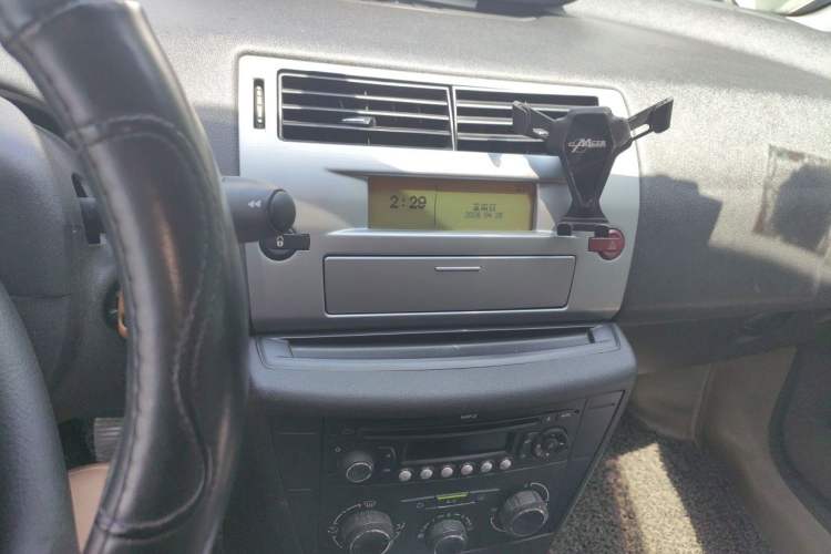 Used Citroen C-Quatre 2011 Sedan 1.6L Manual Fashion Edition Audio And AC Panel