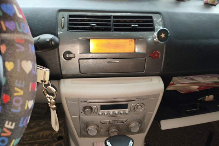 Used Citroen C-Quatre 2011 Sedan 1.6L Automatic Fashion Edition Audio And AC Panel