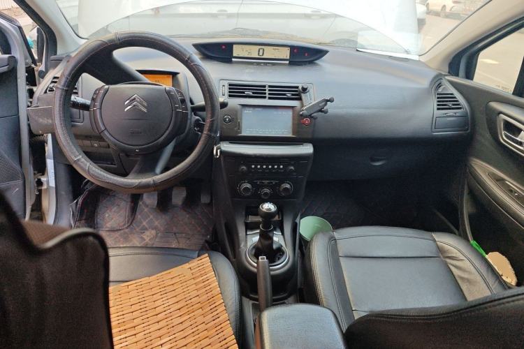 Used Citroen C-Quatre 2011 Sedan 1.6L Manual Fashion Edition Center Console