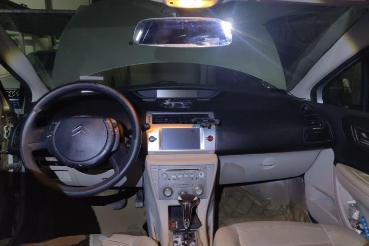 Used Citroen C-Quatre 2011 Sedan 1.6L Automatic Fashion Edition Center Console