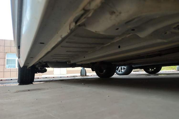Used Citroen C-Quatre 2011 Sedan 1.6L Manual Fashion Edition Chassis Front Right