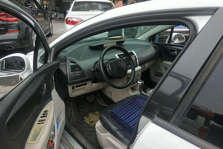 Used Citroen C-Quatre 2011 Sedan 1.6L Automatic Fashion Edition Driver Seat