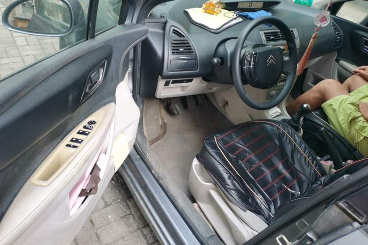 Used Citroen C-Quatre 2011 Sedan 1.6L Manual Fashion Edition Driver Seat