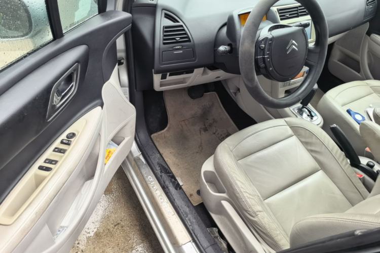 Used Citroen C-Quatre 2011 Sedan 1.6L Automatic Fashion Edition Driver Seat