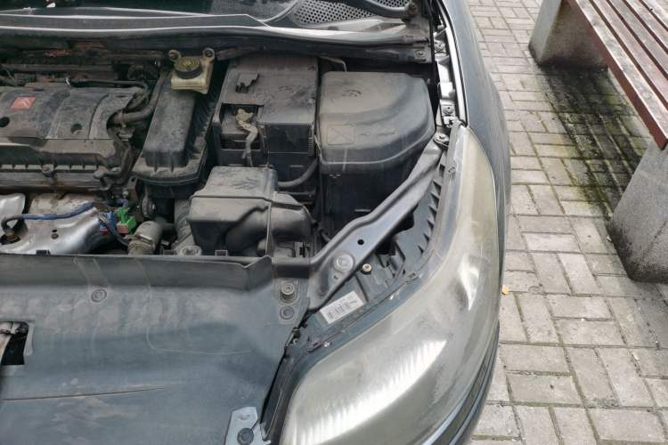 Used Citroen C-Quatre 2011 Sedan 1.6L Manual Fashion Edition Engine Bay Left