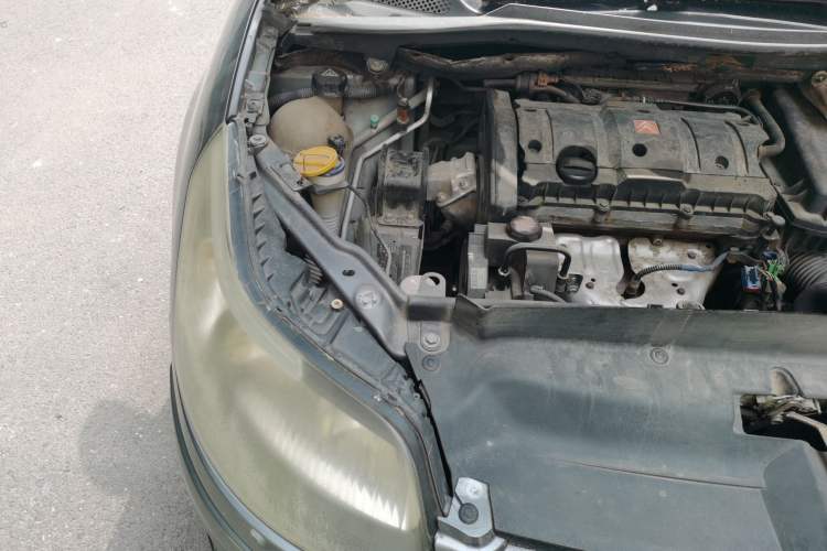 Used Citroen C-Quatre 2011 Sedan 1.6L Manual Fashion Edition Engine Bay Right