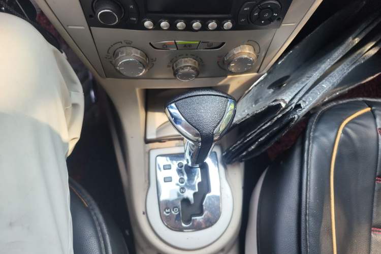 Used Citroen C-Quatre 2011 Sedan 1.6L Automatic Champion Edition Gear Lever
