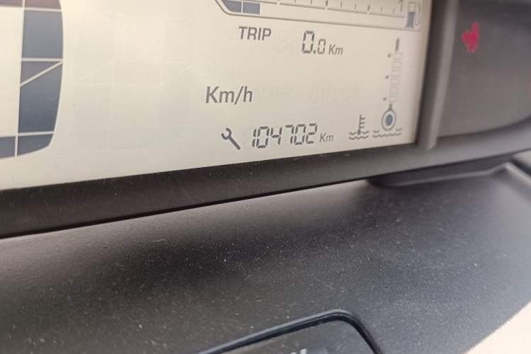 Used Citroen C-Quatre 2011 Sedan 1.6L Automatic Fashion Edition Odometer Close Up