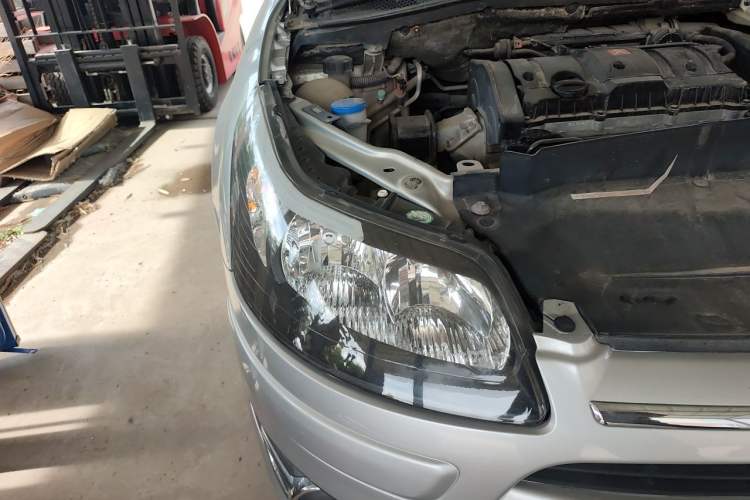 Used Citroen C-Quatre 2011 Sedan 1.6L Manual Fashion Edition Right Front Headlight