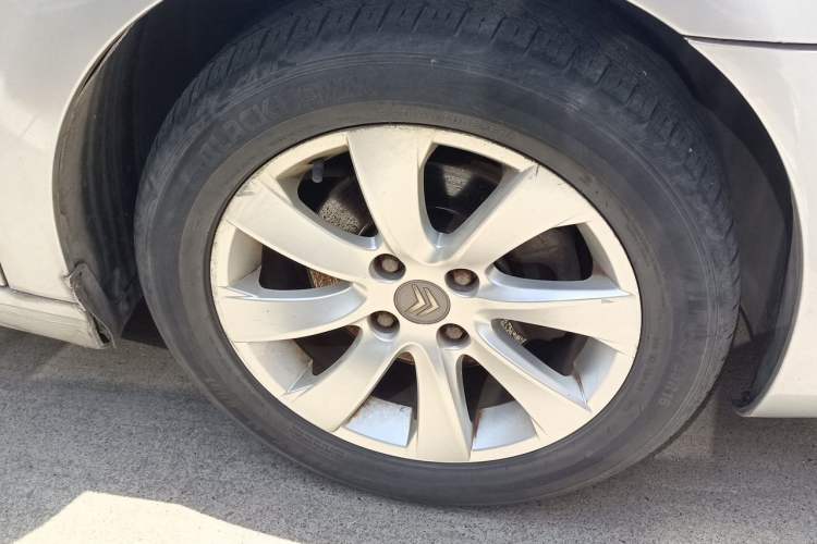 Used Citroen C-Quatre 2011 Sedan 1.6L Automatic Fashion Edition Right Front Wheel Hub