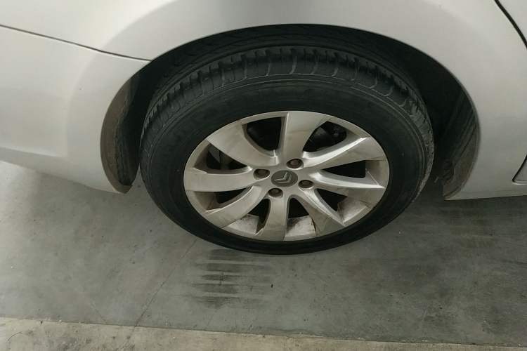 Used Citroen C-Quatre 2011 Sedan 1.6L Automatic Comfort Model Right Rear Wheel Hub