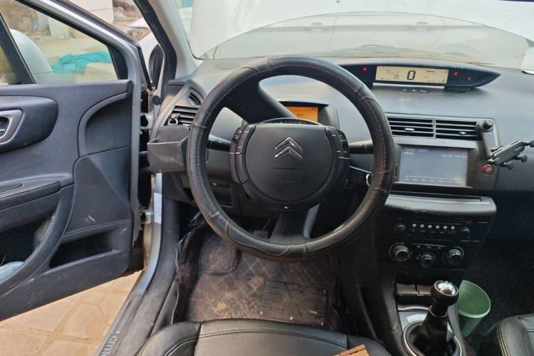 Used Citroen C-Quatre 2011 Sedan 1.6L Manual Fashion Edition Steering Wheel