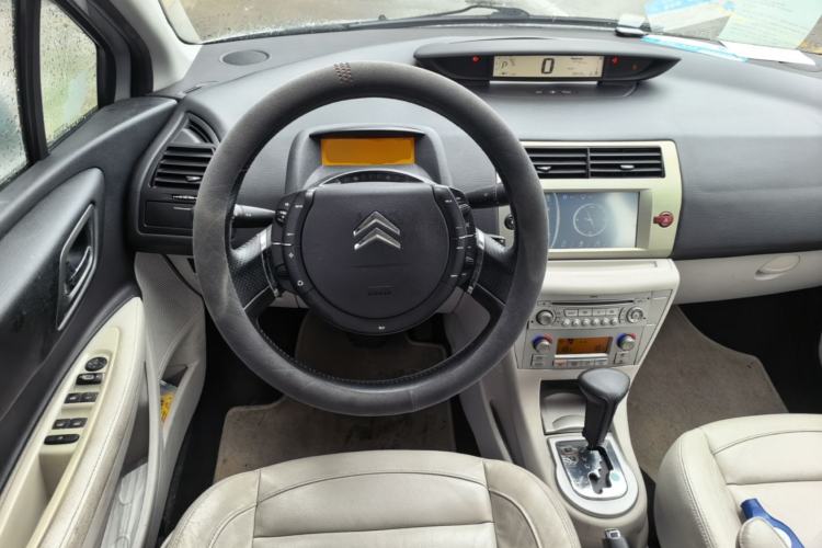 Used Citroen C-Quatre 2011 Sedan 1.6L Automatic Fashion Edition Steering Wheel