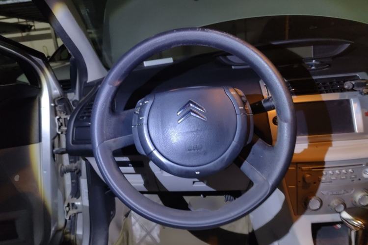 Used Citroen C-Quatre 2011 Sedan 1.6L Automatic Fashion Edition Steering Wheel