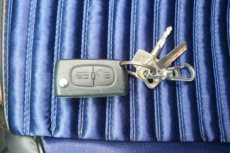 Used Citroen C-Quatre 2011 Sedan 1.6L Automatic Fashion Edition Vehicle Key
