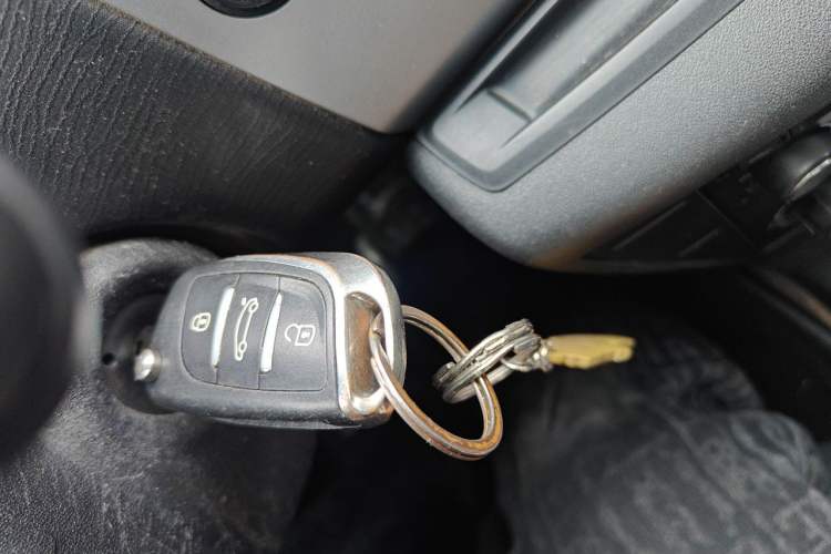 Used Citroen C-Quatre 2011 Sedan 2.0L Automatic RuiShang Model Vehicle Key