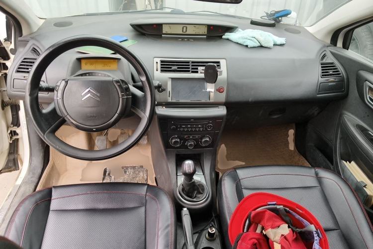 Used Citroen C-Quatre 2011 Sedan 1.6L Manual Champion Edition Center Console