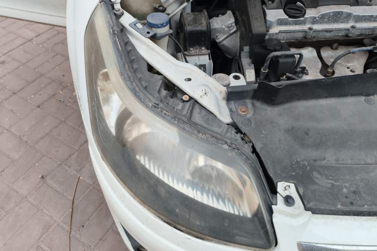 Used Citroen C-Quatre 2011 Sedan 1.6L Automatic Champion Edition Engine Bay Right