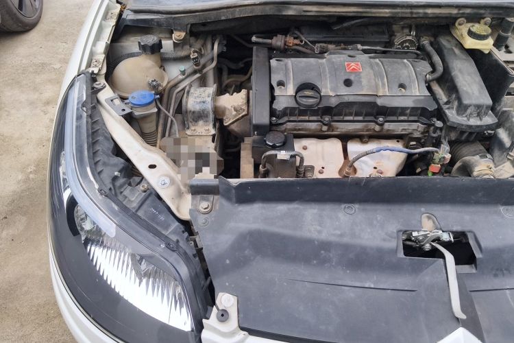 Used Citroen C-Quatre 2011 Sedan 1.6L Manual Champion Edition Engine Bay Right