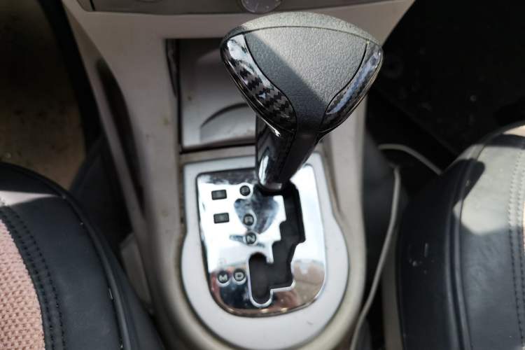 Used Citroen C-Quatre 2011 Sedan 1.6L Automatic Champion Edition Gear Lever