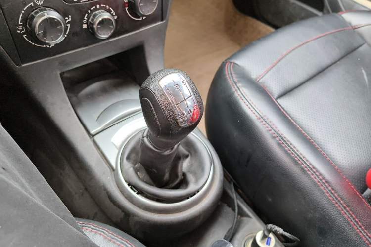 Used Citroen C-Quatre 2011 Sedan 1.6L Manual Champion Edition Gear Lever