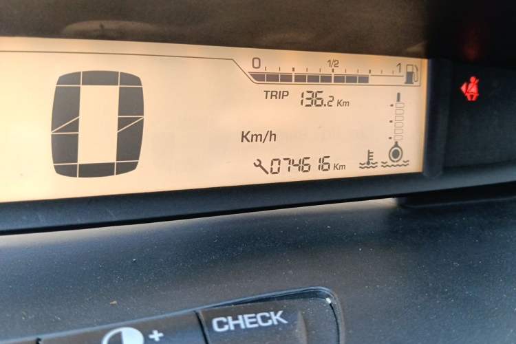 Used Citroen C-Quatre 2011 Sedan 1.6L Automatic Champion Edition Odometer Close Up