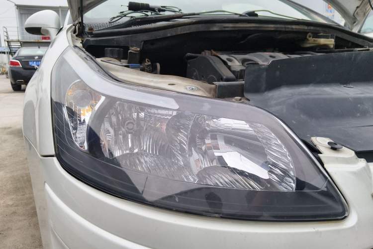 Used Citroen C-Quatre 2011 Sedan 1.6L Manual Champion Edition Right Front Headlight