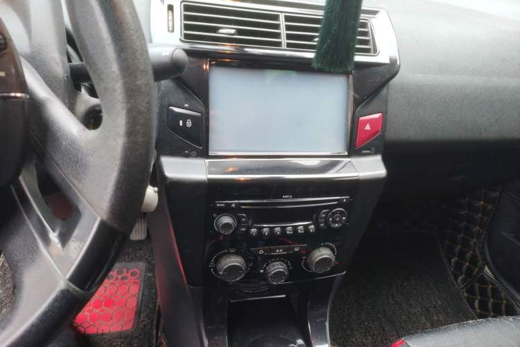 Used Citroen C-Quatre 2012 Sedan 1.6L Manual Enjoyment Model Audio And AC Panel