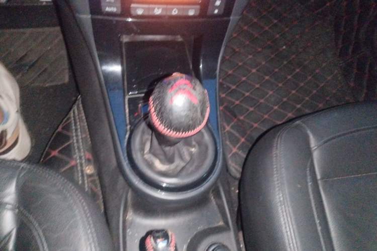 Used Citroen C-Quatre 2012 Sedan 1.6L Manual Enjoyment Model Gear Lever