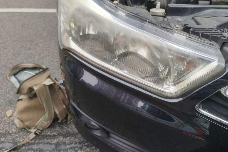 Used Citroen C-Quatre 2012 Sedan 1.6L Manual Enjoyment Model Right Front Headlight