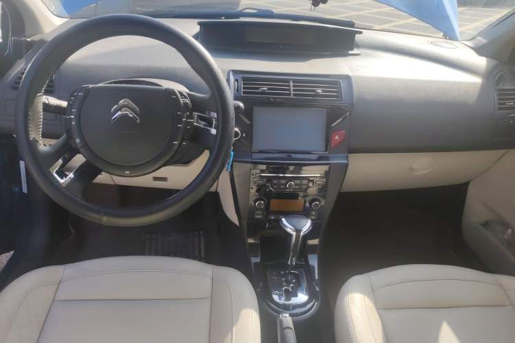 Used Citroen C-Quatre 2012 Hatchback 1.6L Automatic Enjoyment Model Center Console