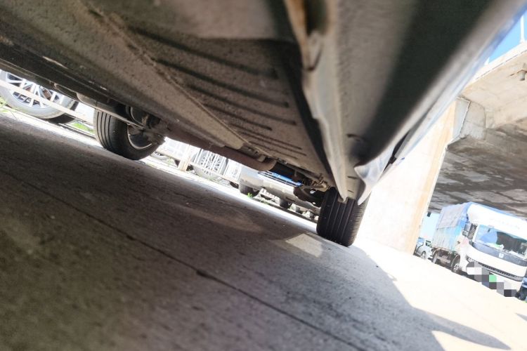 Used Citroen C-Quatre 2012 Hatchback 1.6L Manual LeShang Model Chassis Front Left