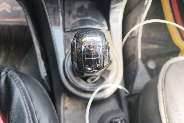Used Citroen C-Quatre 2012 Hatchback 1.6L Manual LeShang Model Gear Lever