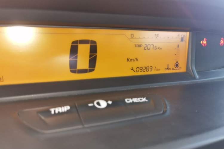 Used Citroen C-Quatre 2012 Hatchback 1.6L Automatic LeShang Model Odometer Close Up